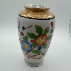 Vintage Vase / Floral Design / Lusterware / hand painted / iridescent / EUC
